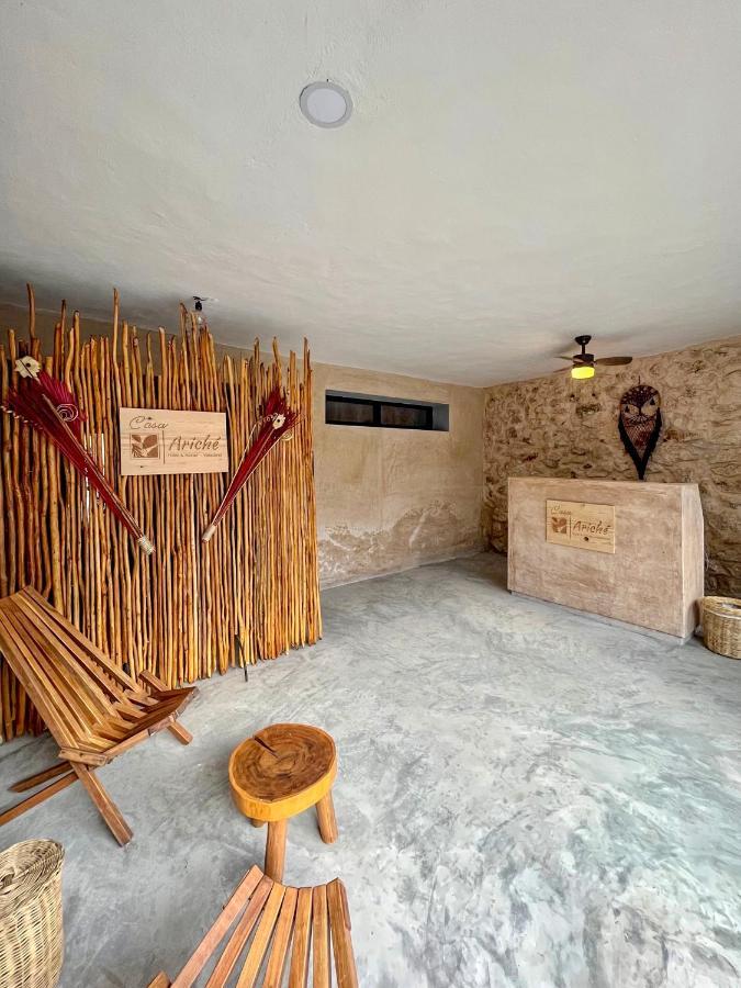 Ariche Valladolid Hotel & Hostal Экстерьер фото