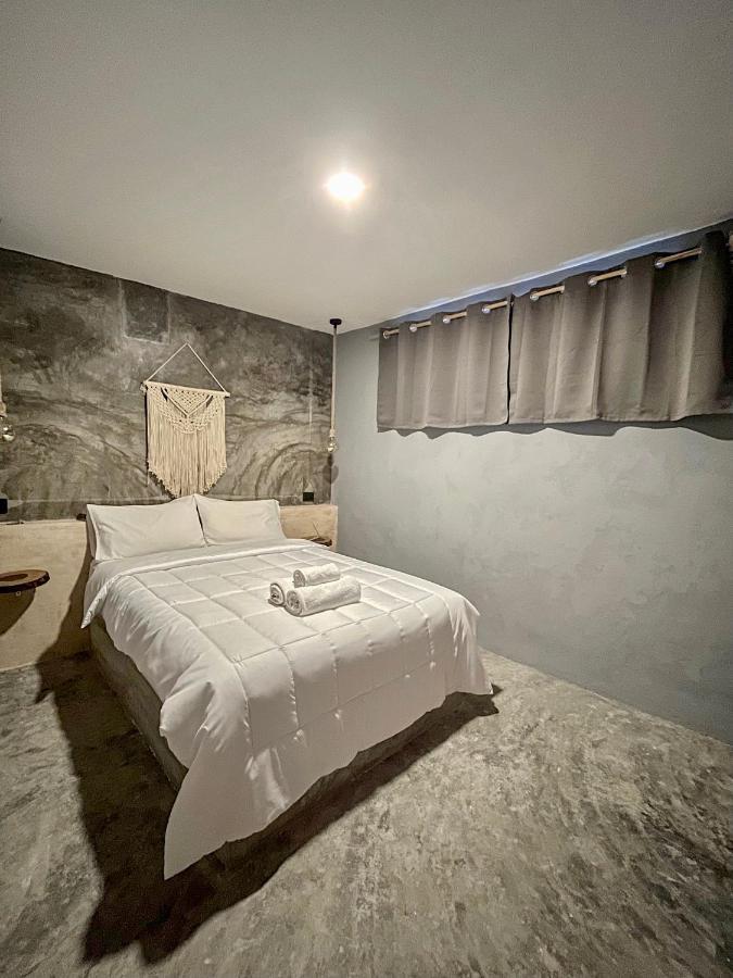 Ariche Valladolid Hotel & Hostal Экстерьер фото