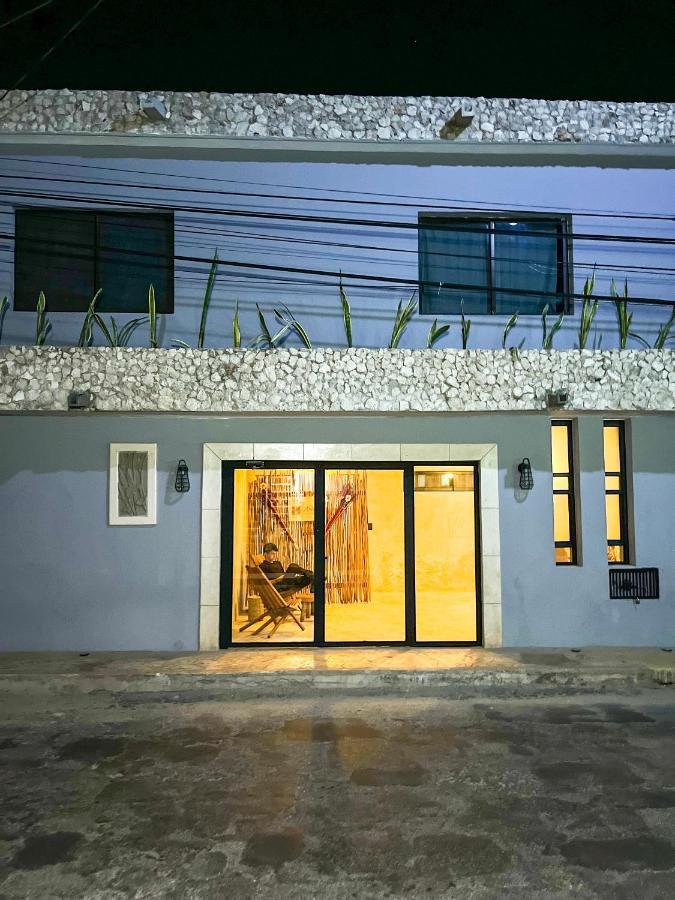 Ariche Valladolid Hotel & Hostal Экстерьер фото