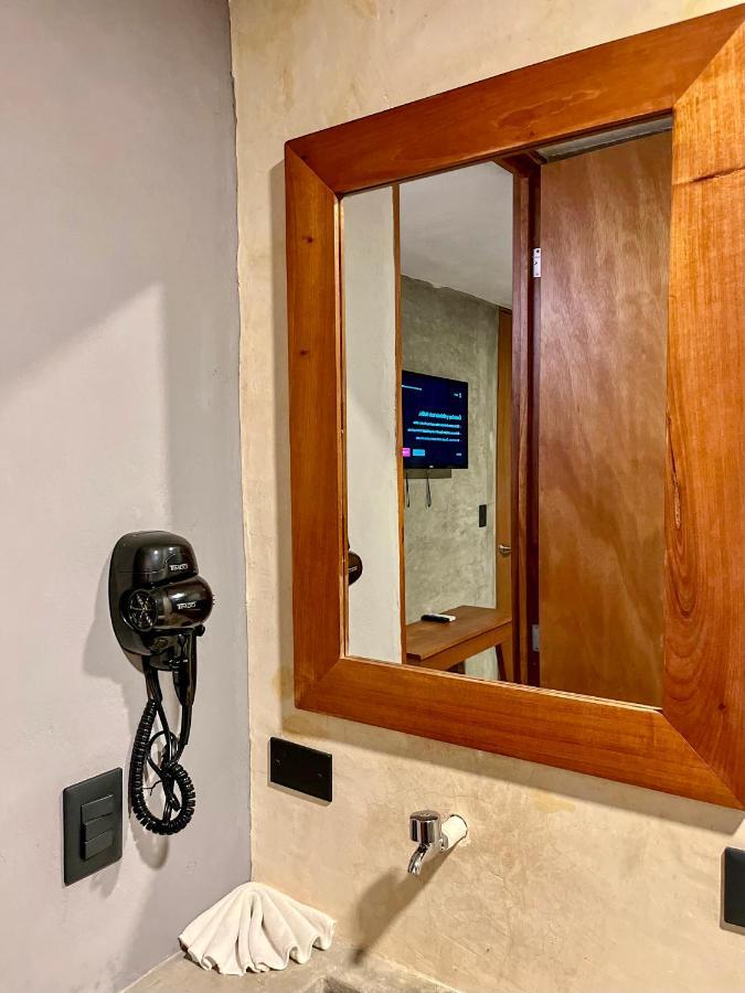 Ariche Valladolid Hotel & Hostal Экстерьер фото