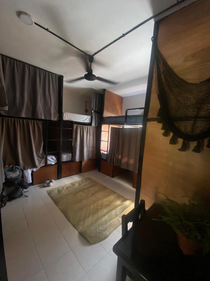 Ariche Valladolid Hotel & Hostal Экстерьер фото